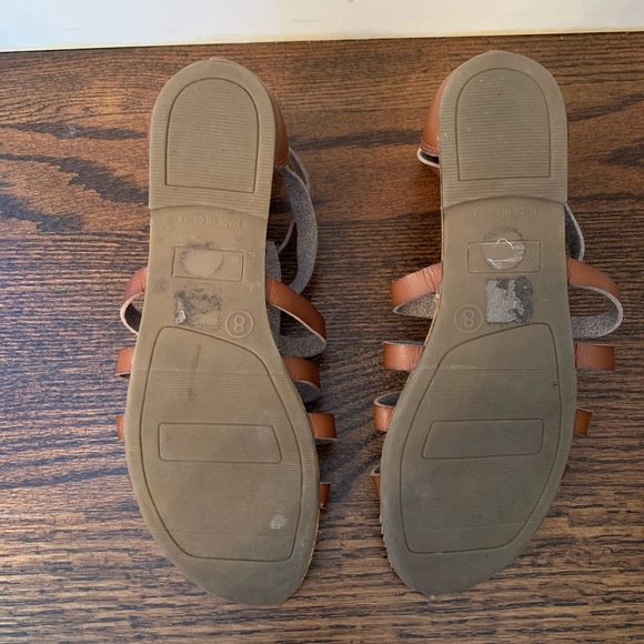 GAP GLADIATOR SANDALS - Picture 3 of 3
